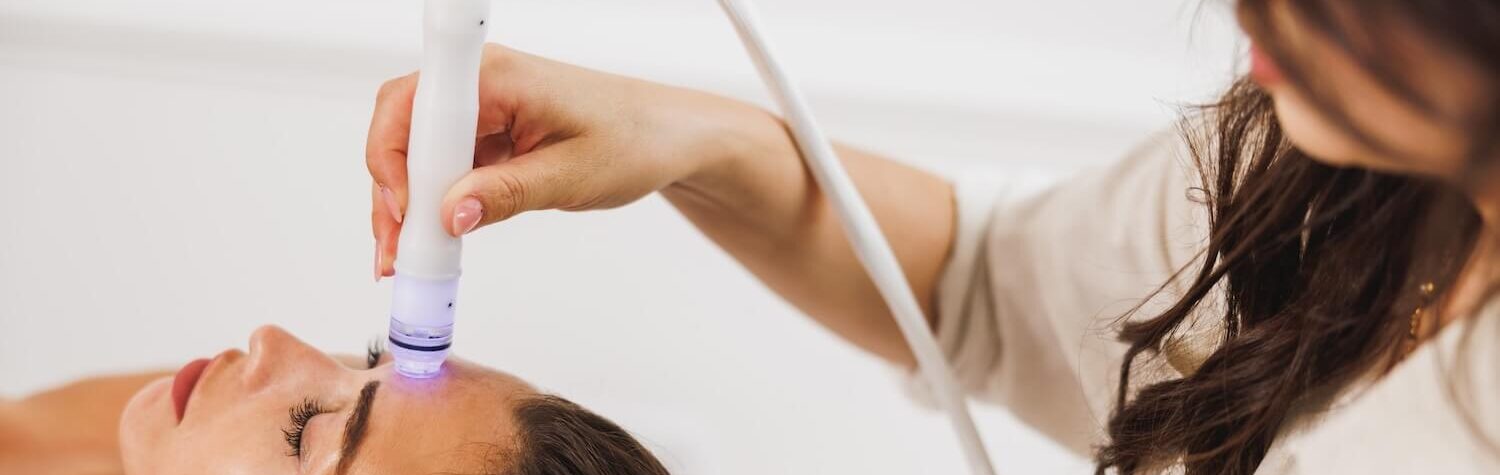 What Makes Hydrafacials Stand Out Against Regular Facials?